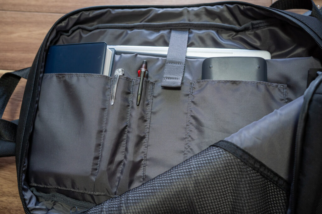 UNIQLO 3WAYスマートバッグコスパ最高の通勤バッグを紹介 | Good
